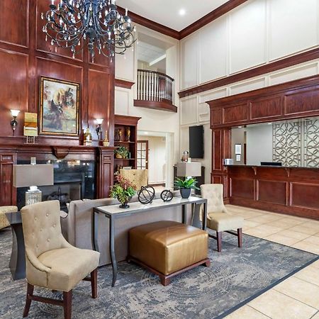 Best Western Plus Crown Colony Inn & Suites Lufkin Eksteriør billede