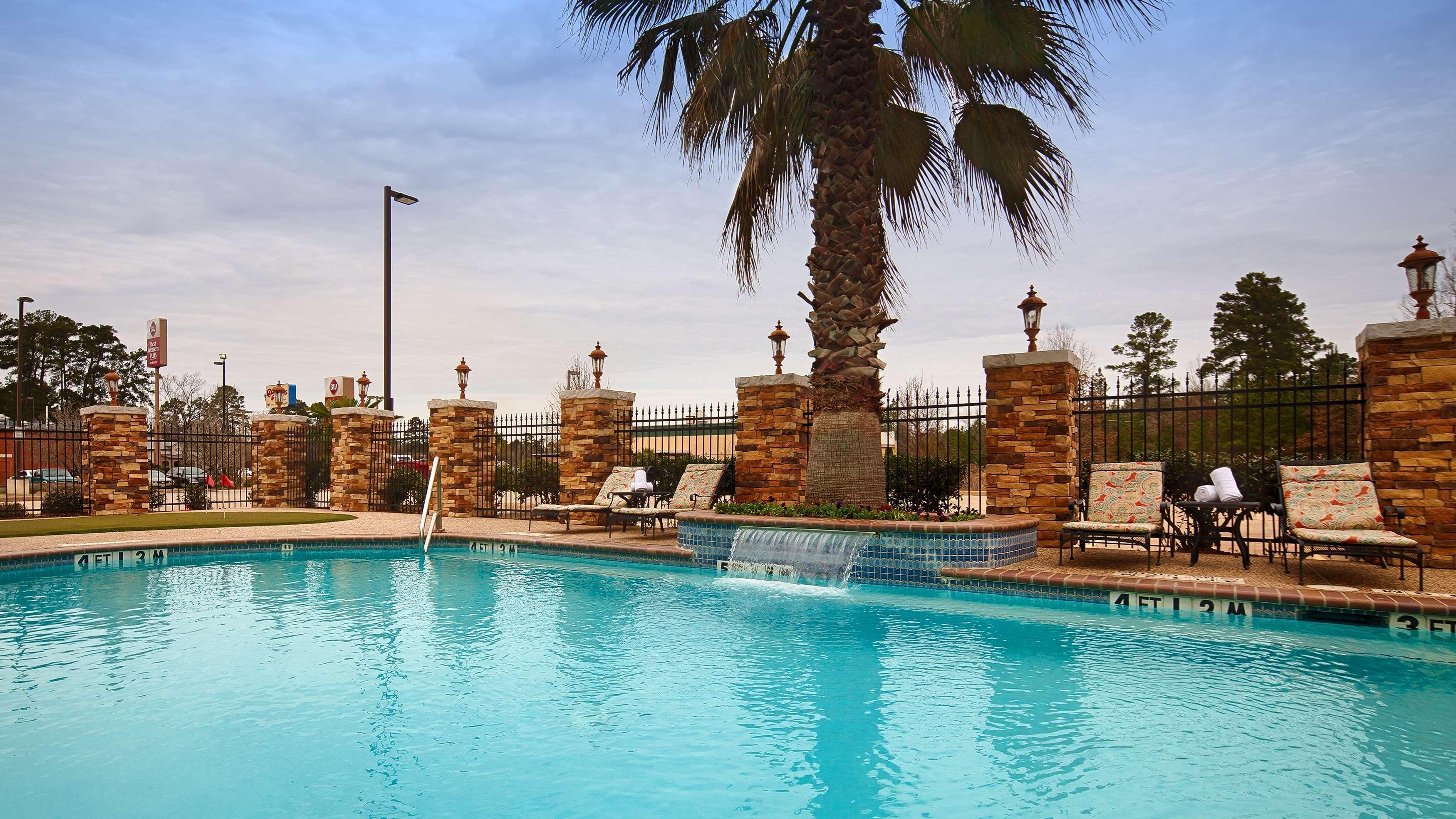Best Western Plus Crown Colony Inn & Suites Lufkin Eksteriør billede