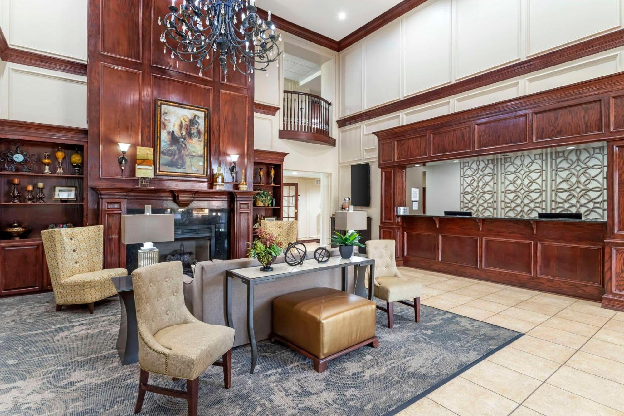 Best Western Plus Crown Colony Inn & Suites Lufkin Eksteriør billede