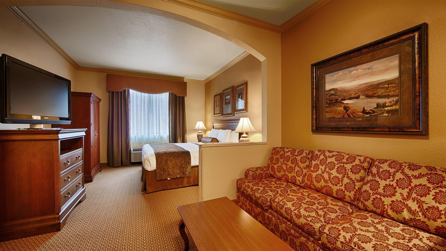 Best Western Plus Crown Colony Inn & Suites Lufkin Eksteriør billede