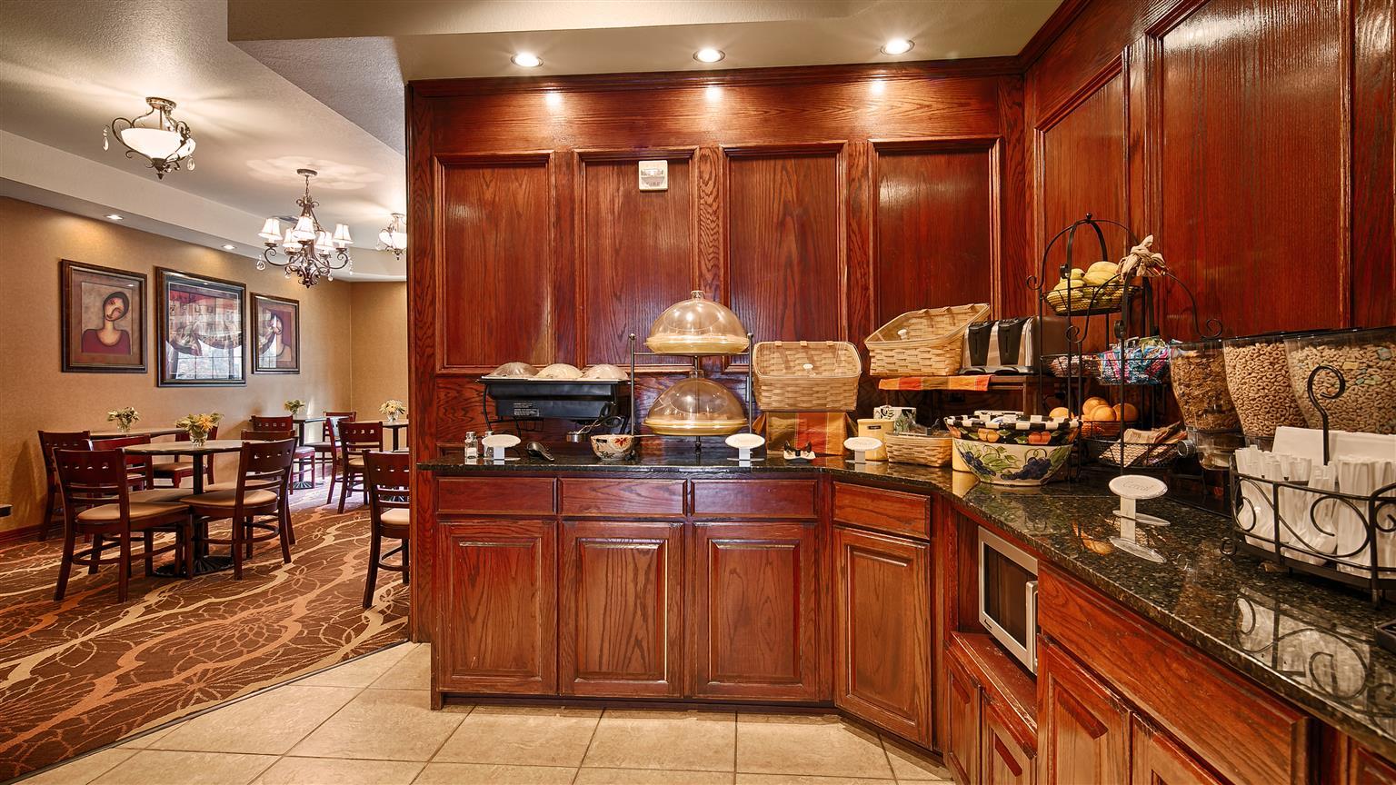 Best Western Plus Crown Colony Inn & Suites Lufkin Eksteriør billede