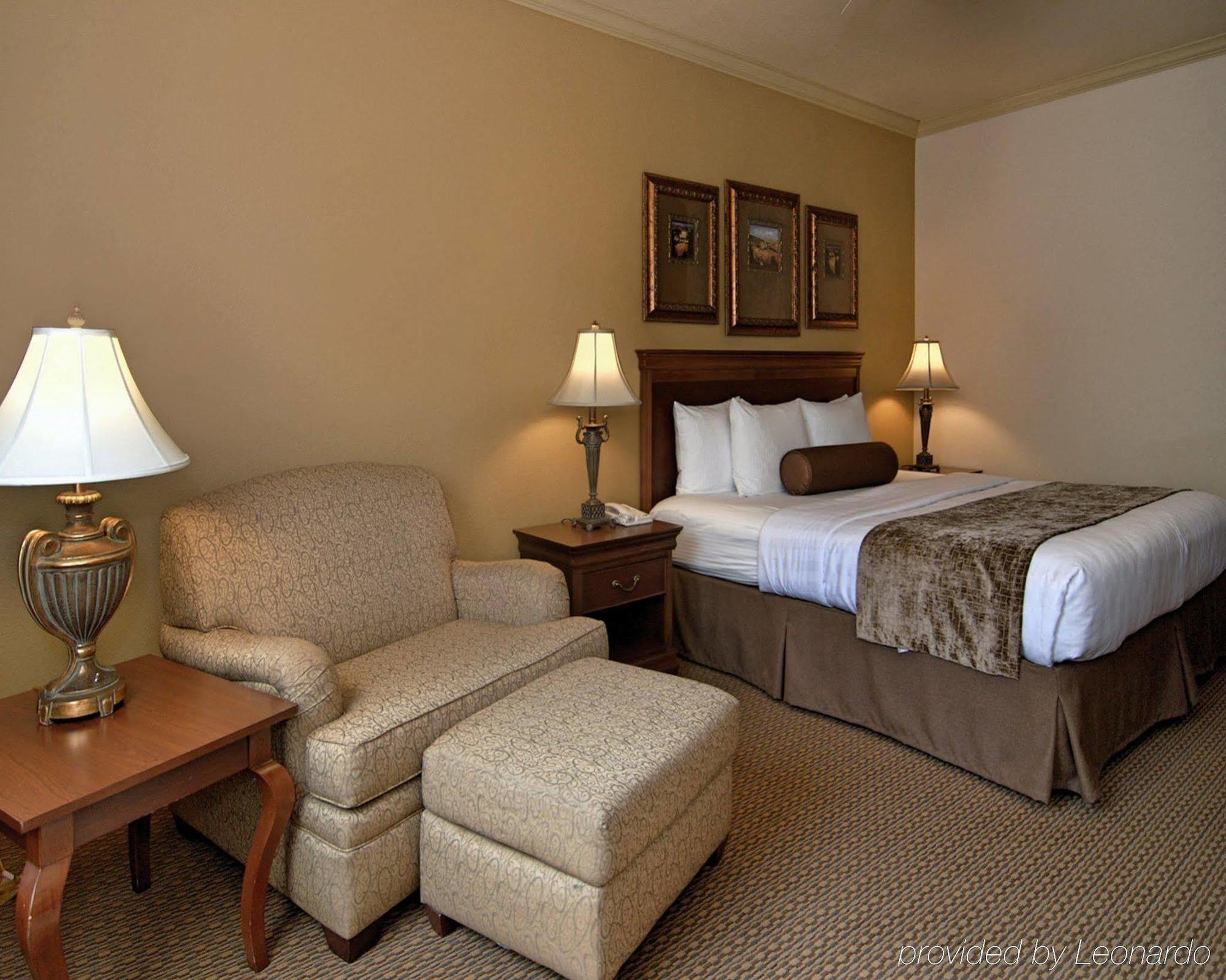 Best Western Plus Crown Colony Inn & Suites Lufkin Eksteriør billede