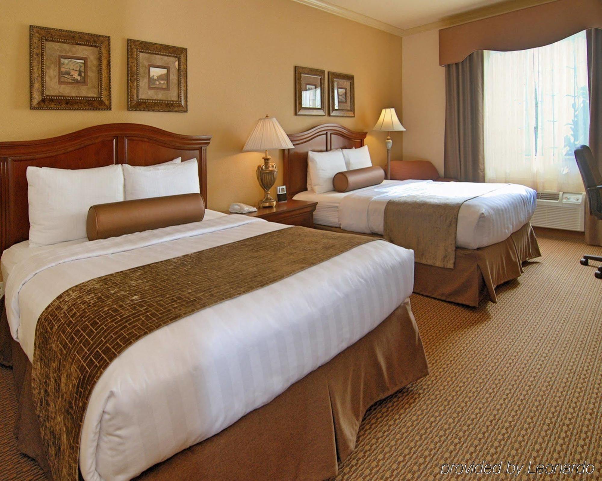 Best Western Plus Crown Colony Inn & Suites Lufkin Eksteriør billede